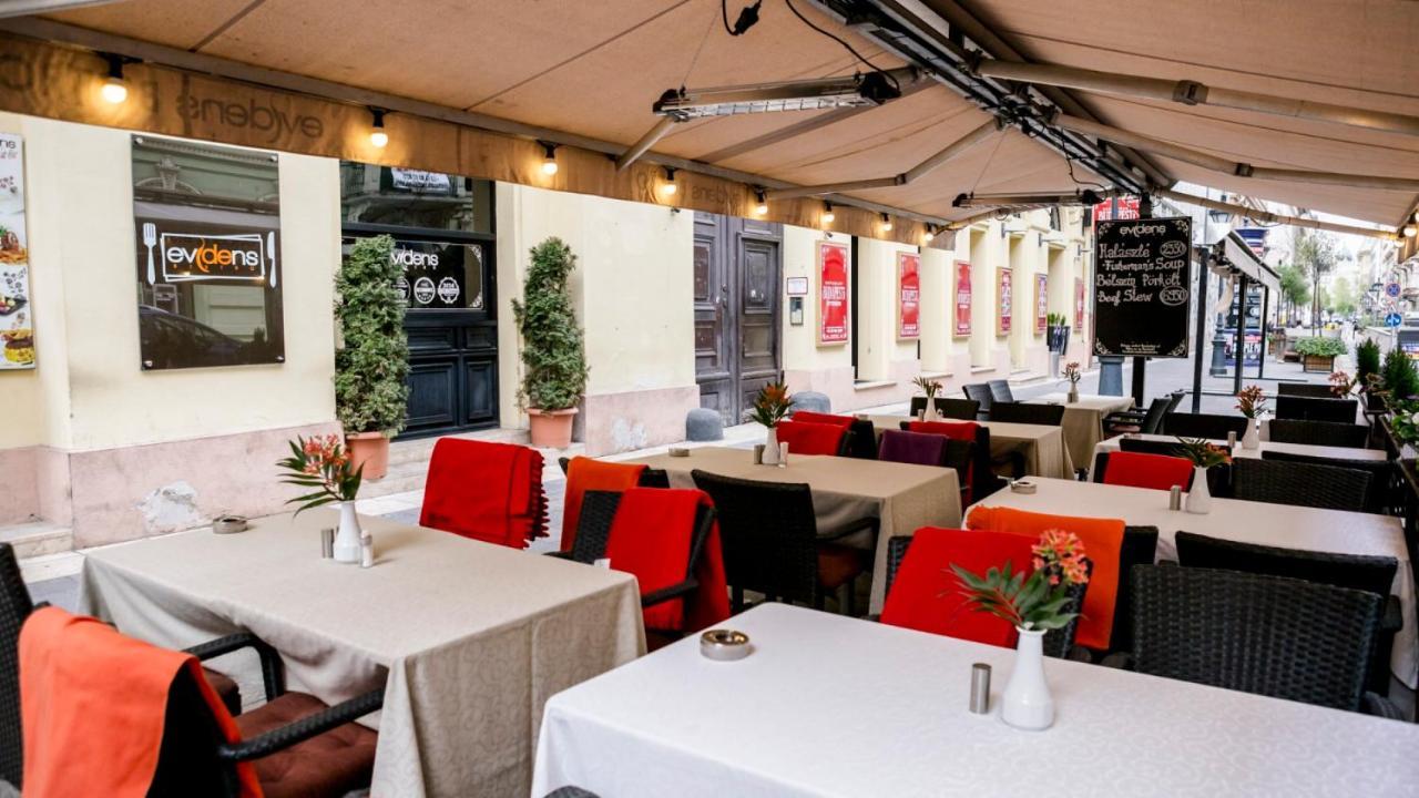 First Budhapest Central Flat Budapest Ngoại thất bức ảnh